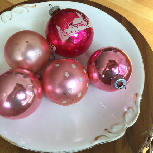 Pink Vintage Ornaments - Picture 1 of 4